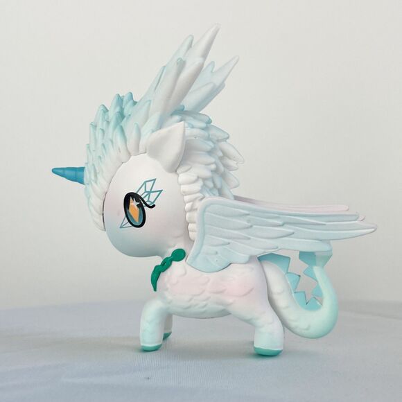 Tokidoki Mystical Dragon Unicorno Feather Dragon Fantasy Angel Pegasus Figure - Picture 4 of 7